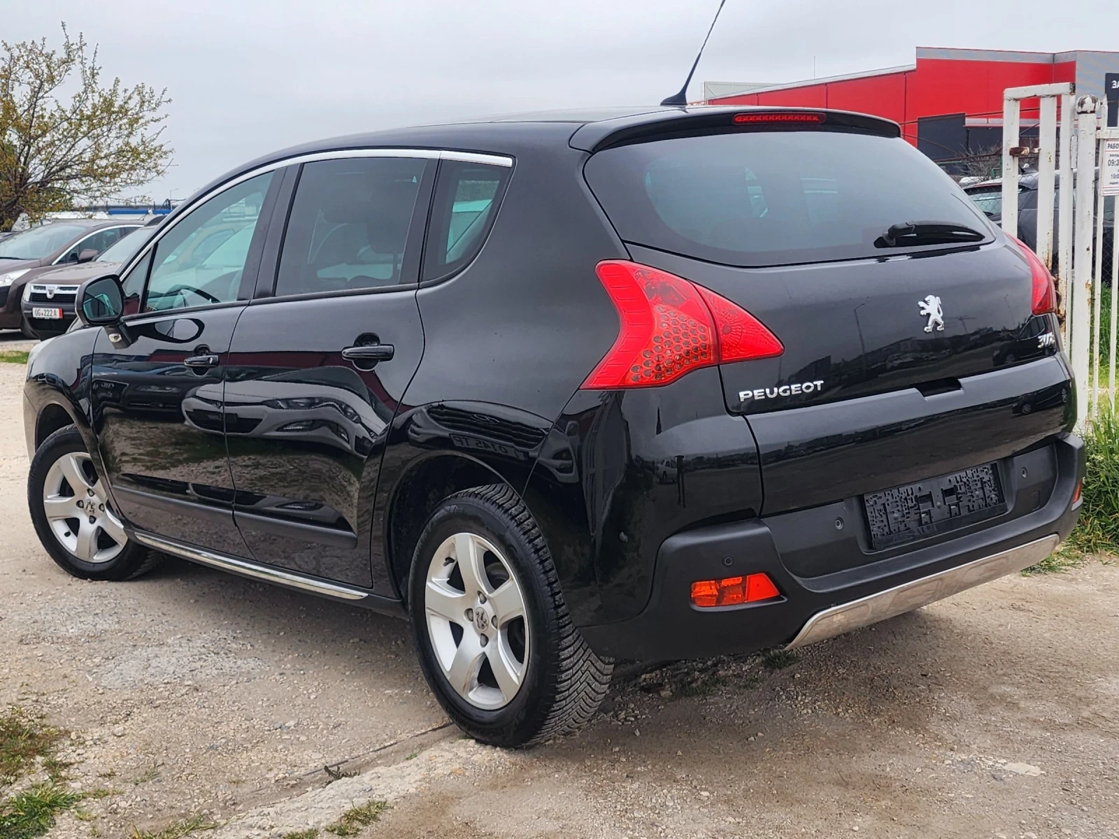 Peugeot 3008 2.0HDI - изображение 4
