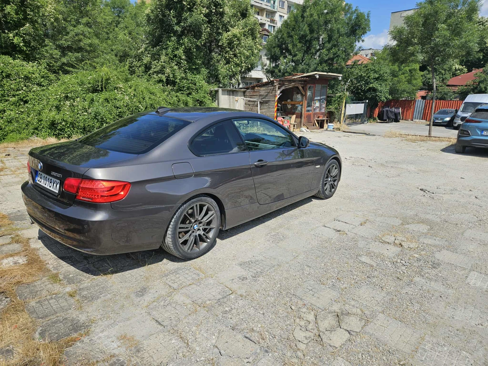 BMW 320  - изображение 6