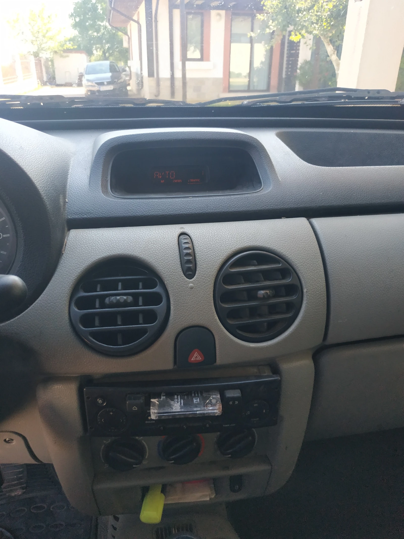 Renault Kangoo 1.5 DCI | Mobile.bg   17