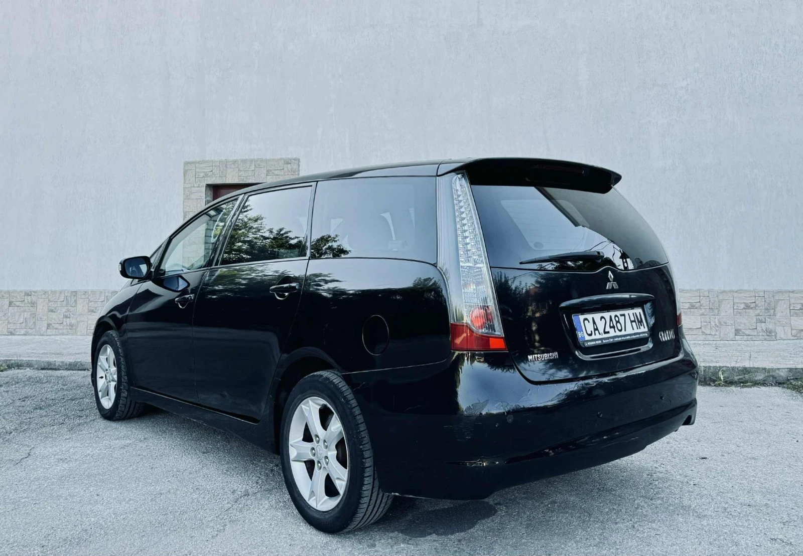 Mitsubishi Grandis 7 МЕСТА  - изображение 6