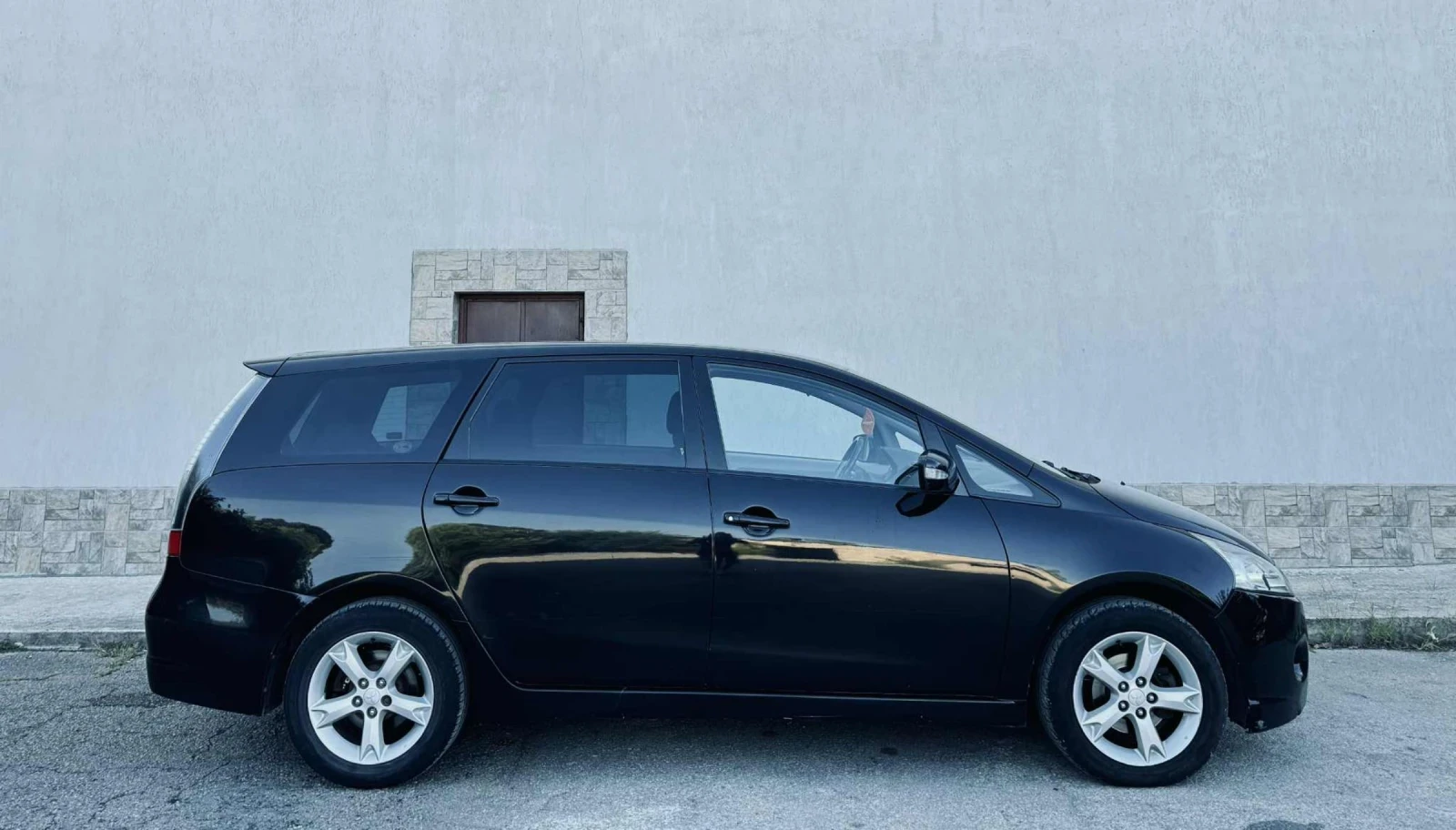 Mitsubishi Grandis 7 МЕСТА  - изображение 4