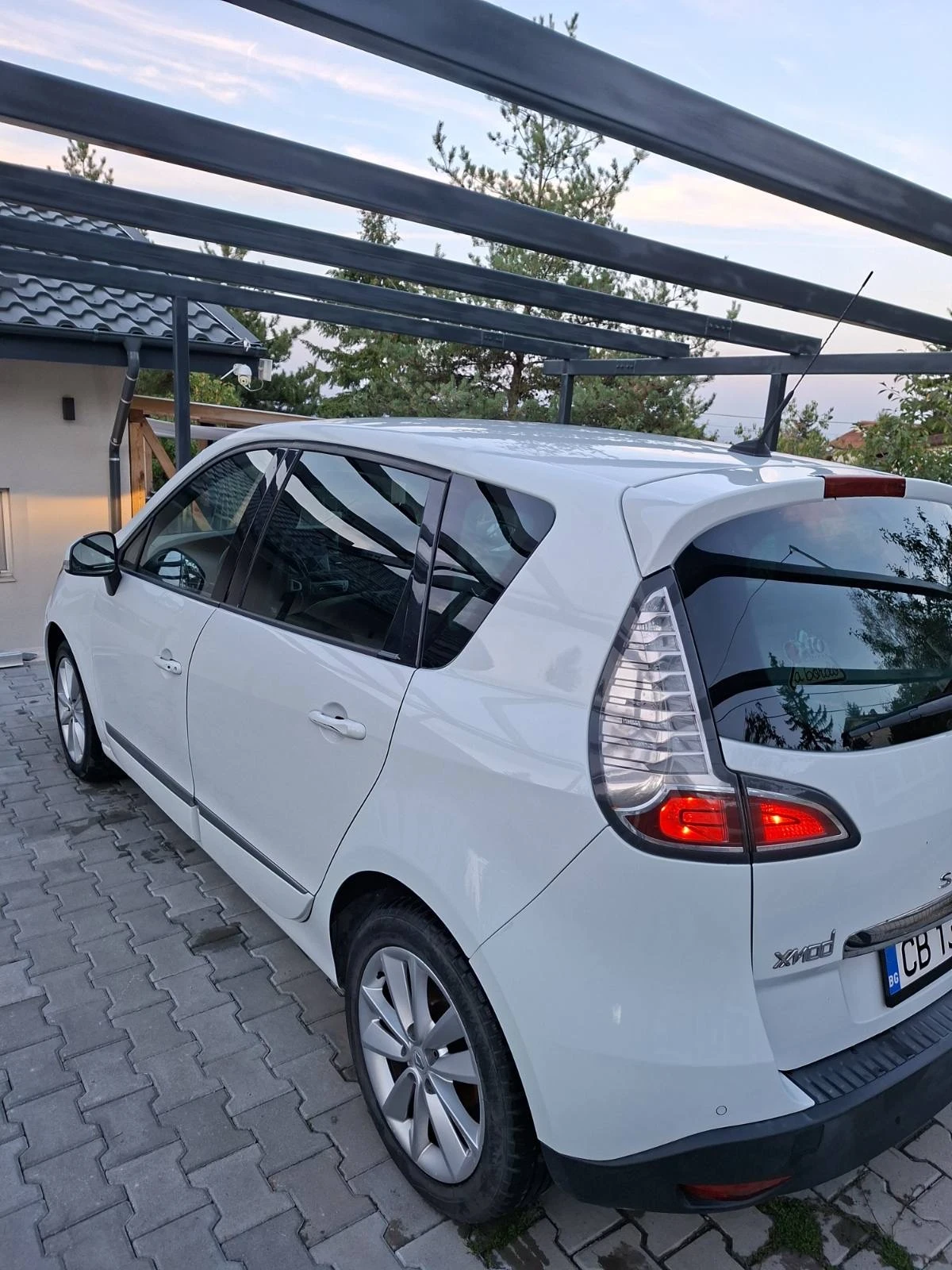 Renault Scenic X-mod, 1.5 DCI, 110 к.с - изображение 3