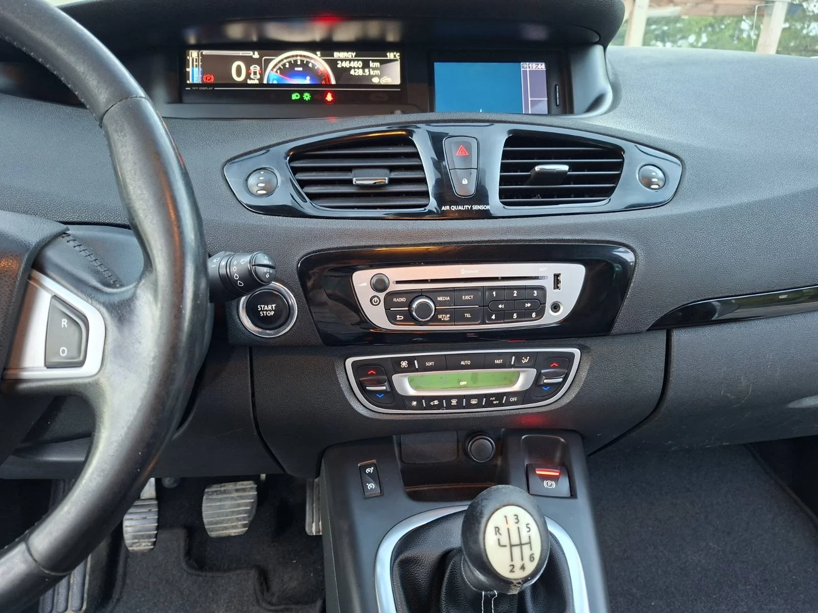 Renault Scenic X-mod, 1.5 DCI, 110 к.с | Mobile.bg — изображение 12