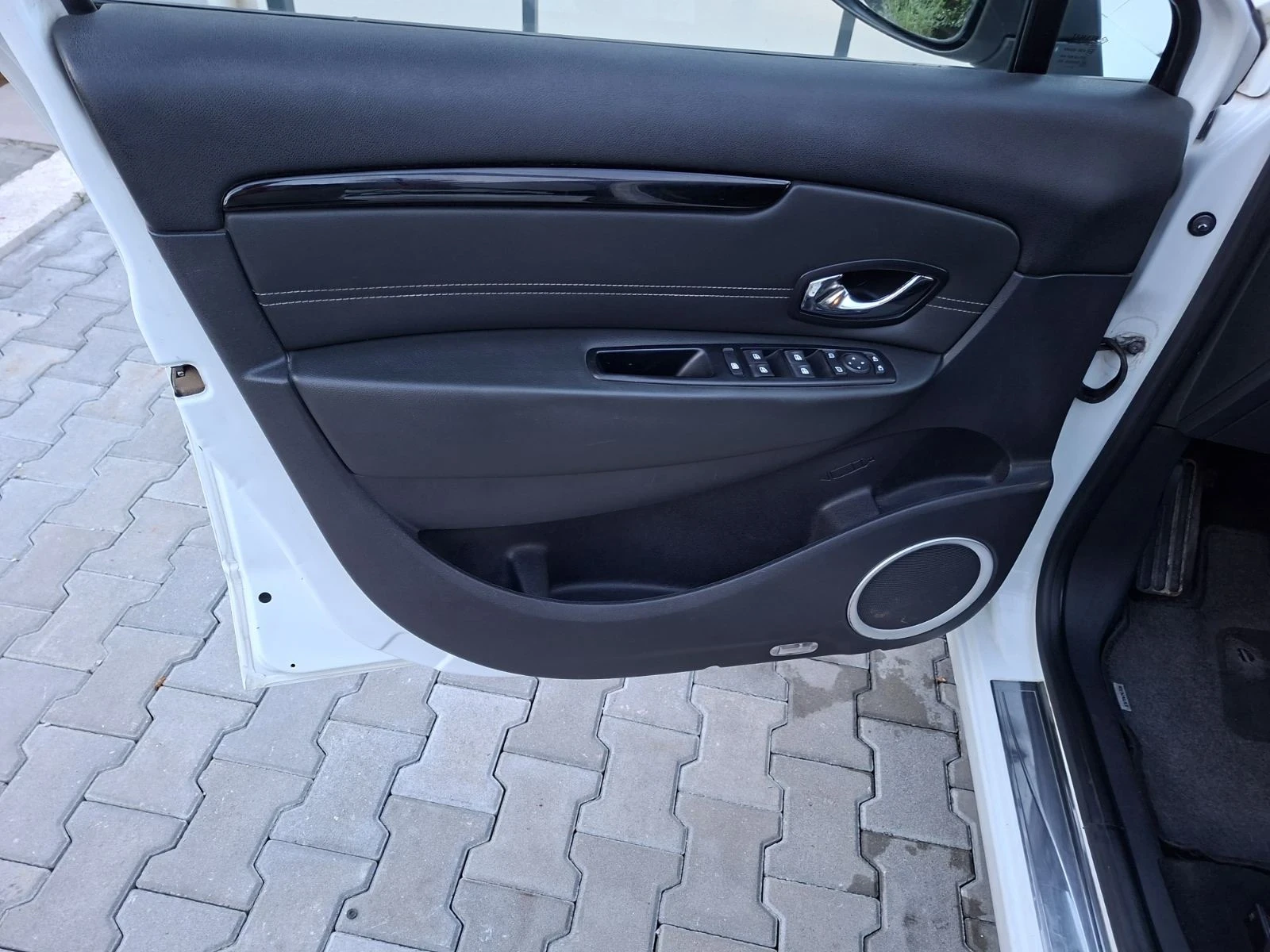 Renault Scenic X-mod, 1.5 DCI, 110 к.с | Mobile.bg — изображение 15