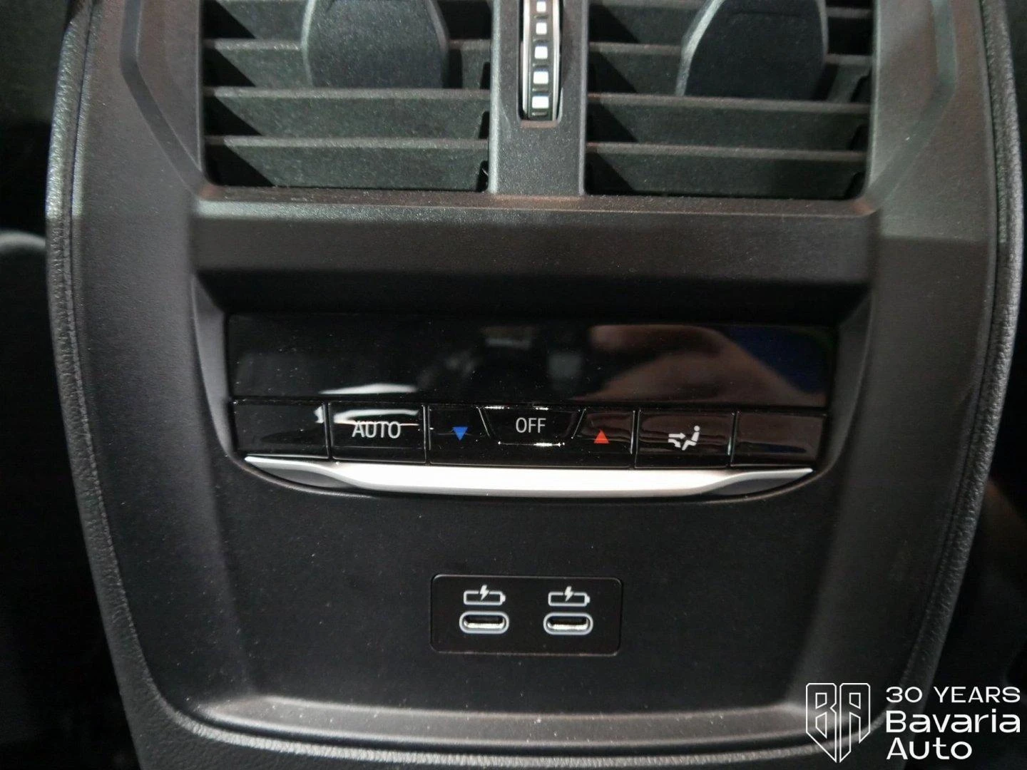 BMW 320 d Touring M Sport Paket Sportautomatic | Mobile.bg   12