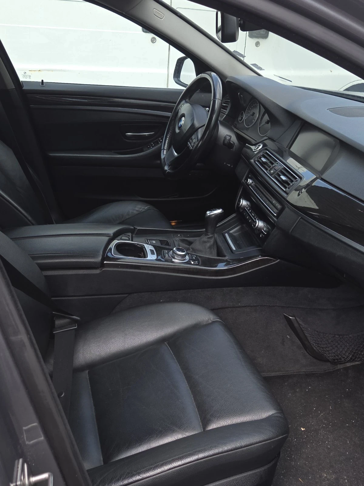 BMW 525 F 10, снимка 15 - Автомобили и джипове - 53293931