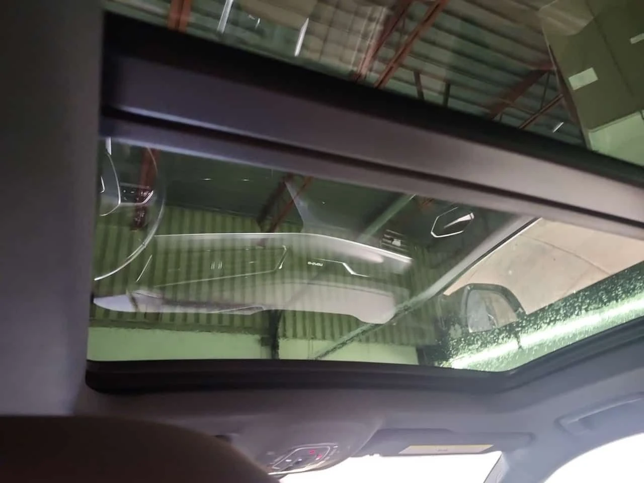 Audi E-Tron  * PROGRESSIV * CARFAX * �������� * 2 ����� *  | Mobile.bg � ����������� 14