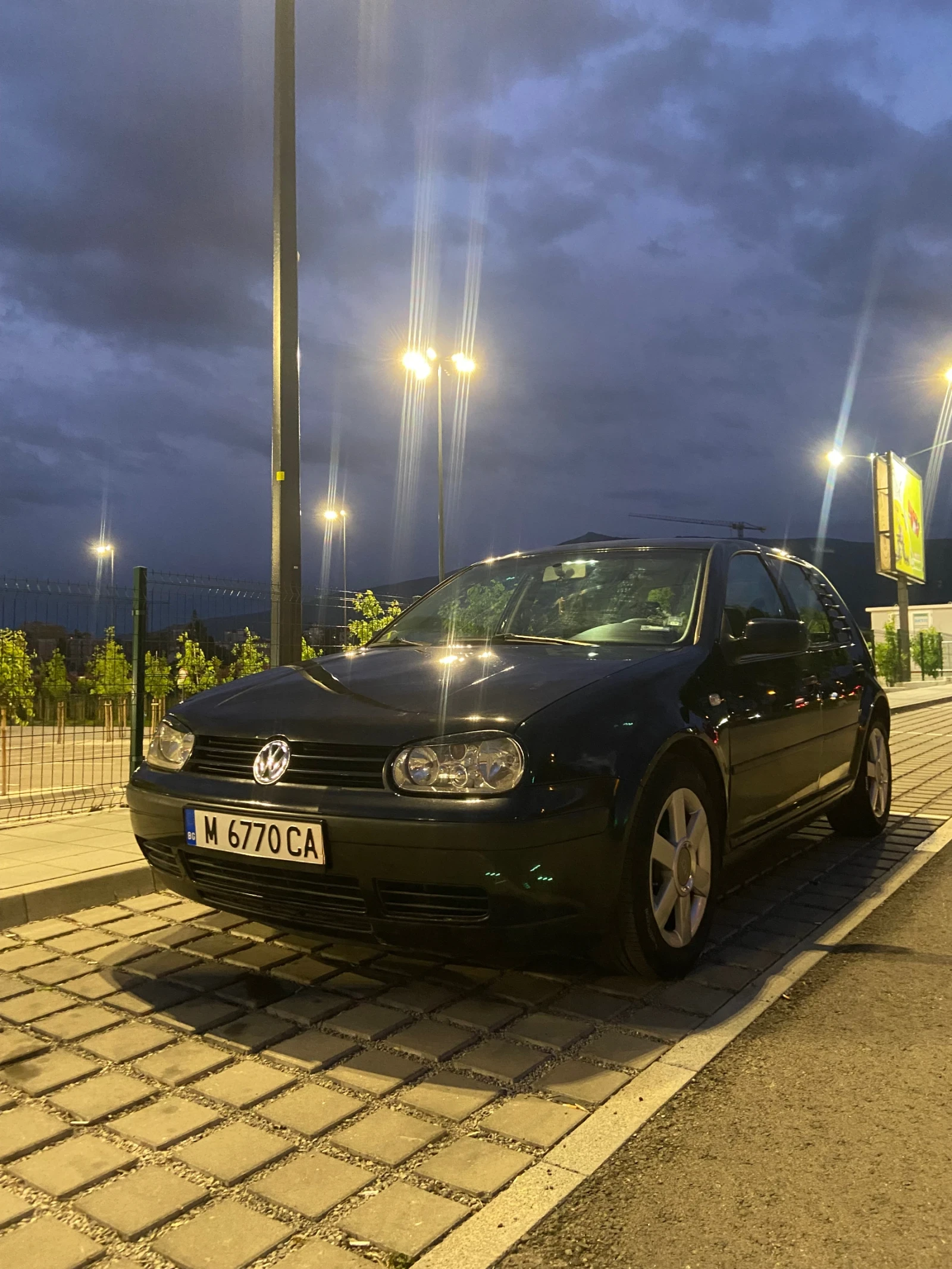 VW Golf, снимка 6 - Автомобили и джипове - 53996507