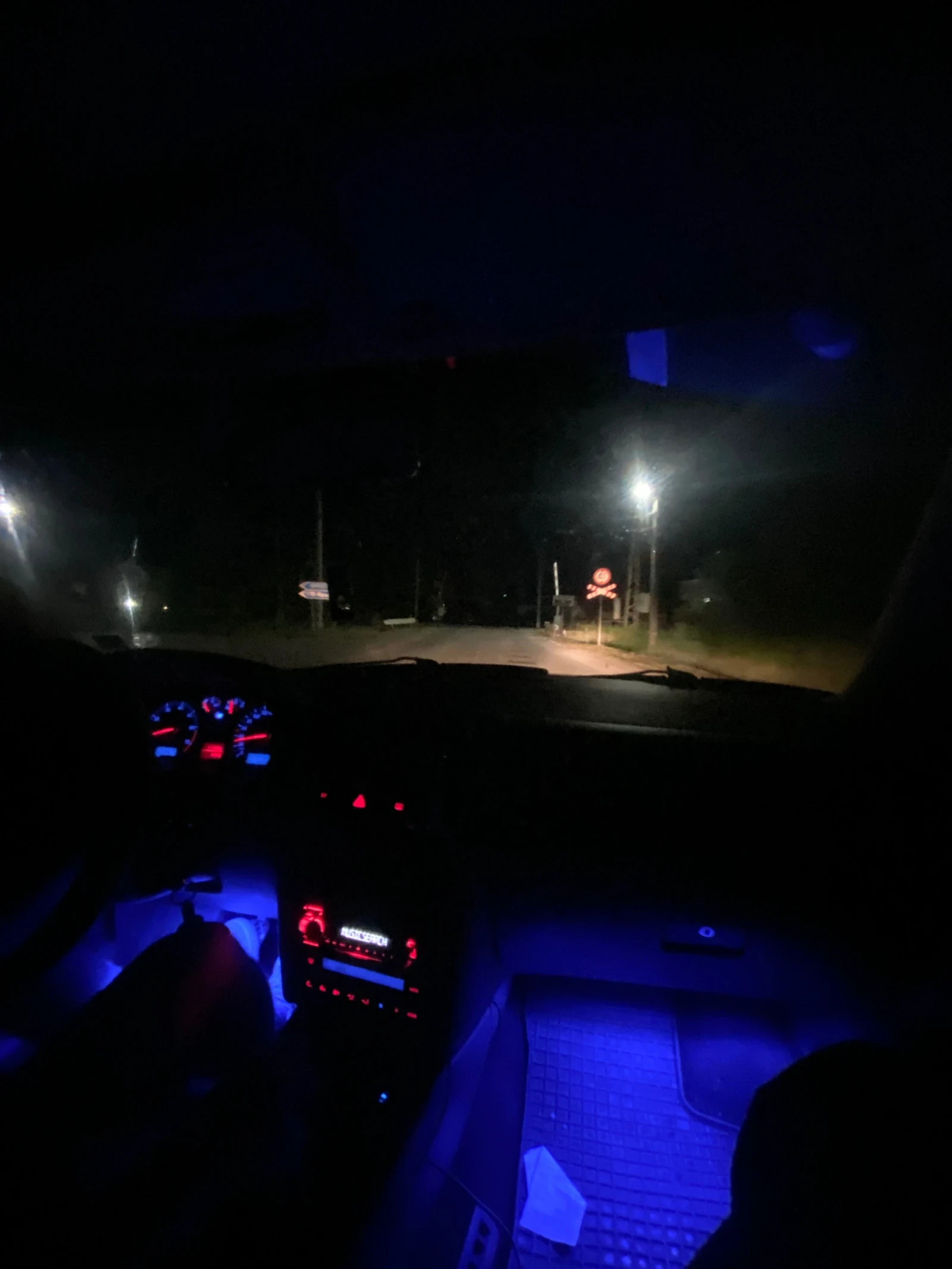 VW Golf, снимка 7 - Автомобили и джипове - 53996507