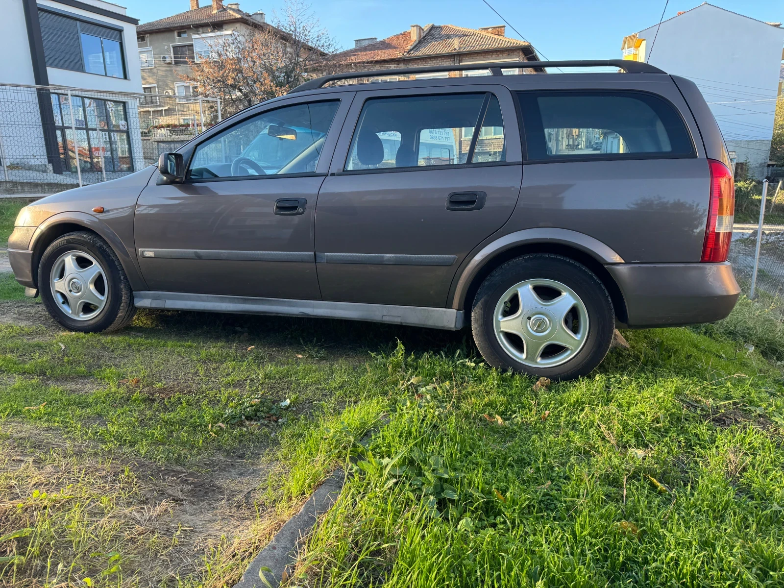 Opel Astra 1.6 75ps стария мотор, снимка 3 - Автомобили и джипове - 54012068