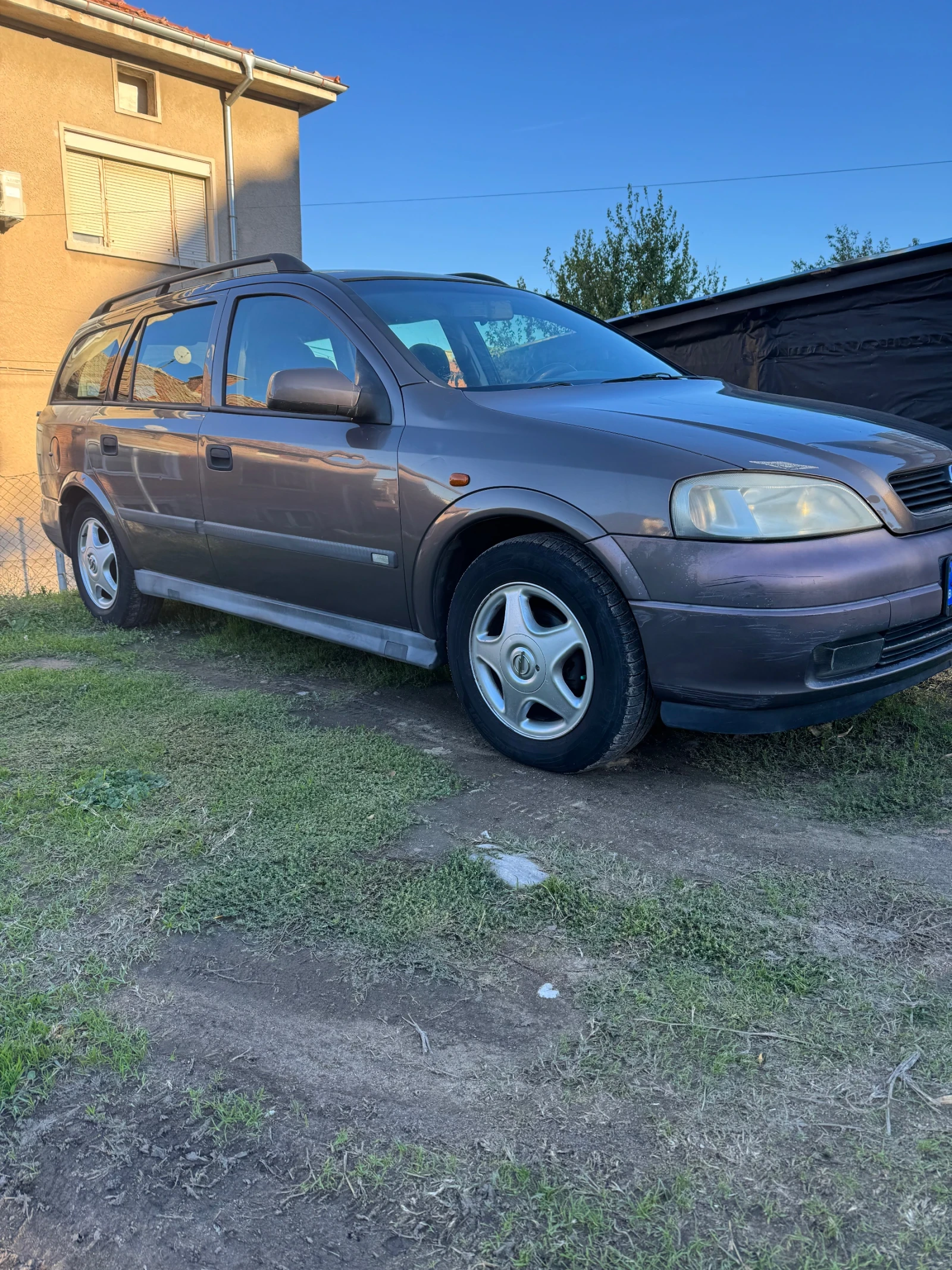 Opel Astra 1.6 75ps стария мотор, снимка 2 - Автомобили и джипове - 54012068