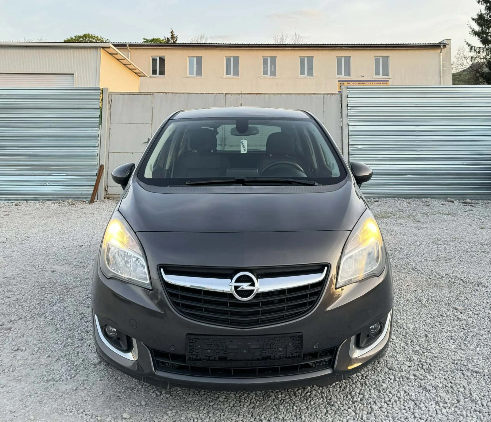 Opel Meriva НАВИГАЦИЯ, ТОП, снимка 2 - Автомобили и джипове - 54230577