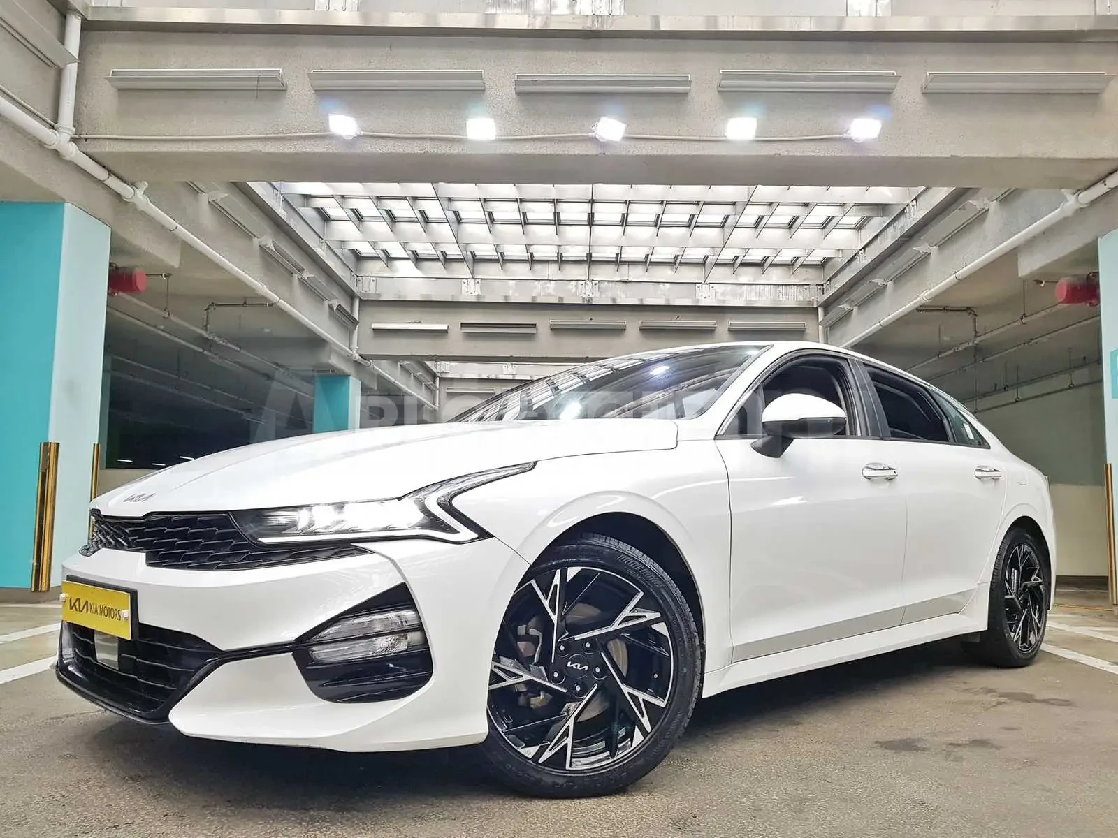 Kia K5  | ��������� | ��� ����� | ���� ���� �� �������� | | Mobile.bg � ����������� 1