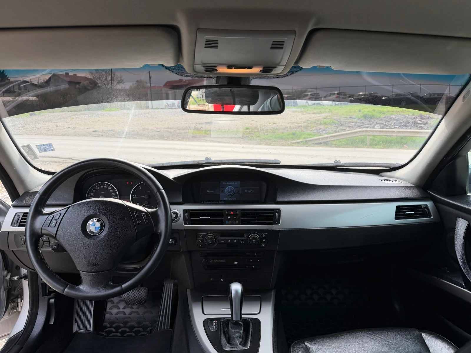 BMW 320 ТОП* СОБСТВЕН ЛИЗИНГ, снимка 11 - Автомобили и джипове - 54327892