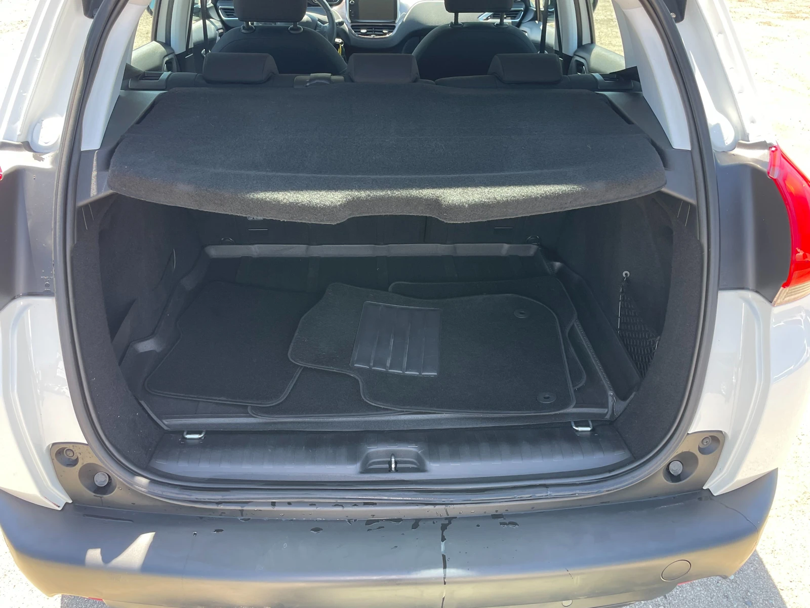 Peugeot 2008 НОВ ВНОС ИТАЛИЯ, снимка 12 - Автомобили и джипове - 54439351