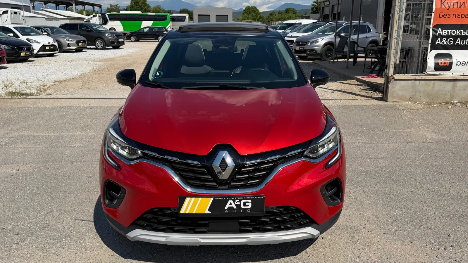 Renault Captur E-TECH PLUG IN WARANTY, снимка 2 - Автомобили и джипове - 54998837