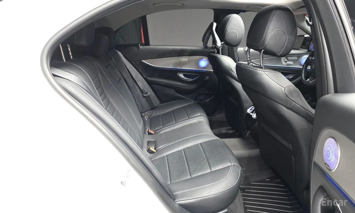 Mercedes-Benz E 350, снимка 12 - Автомобили и джипове - 55554347