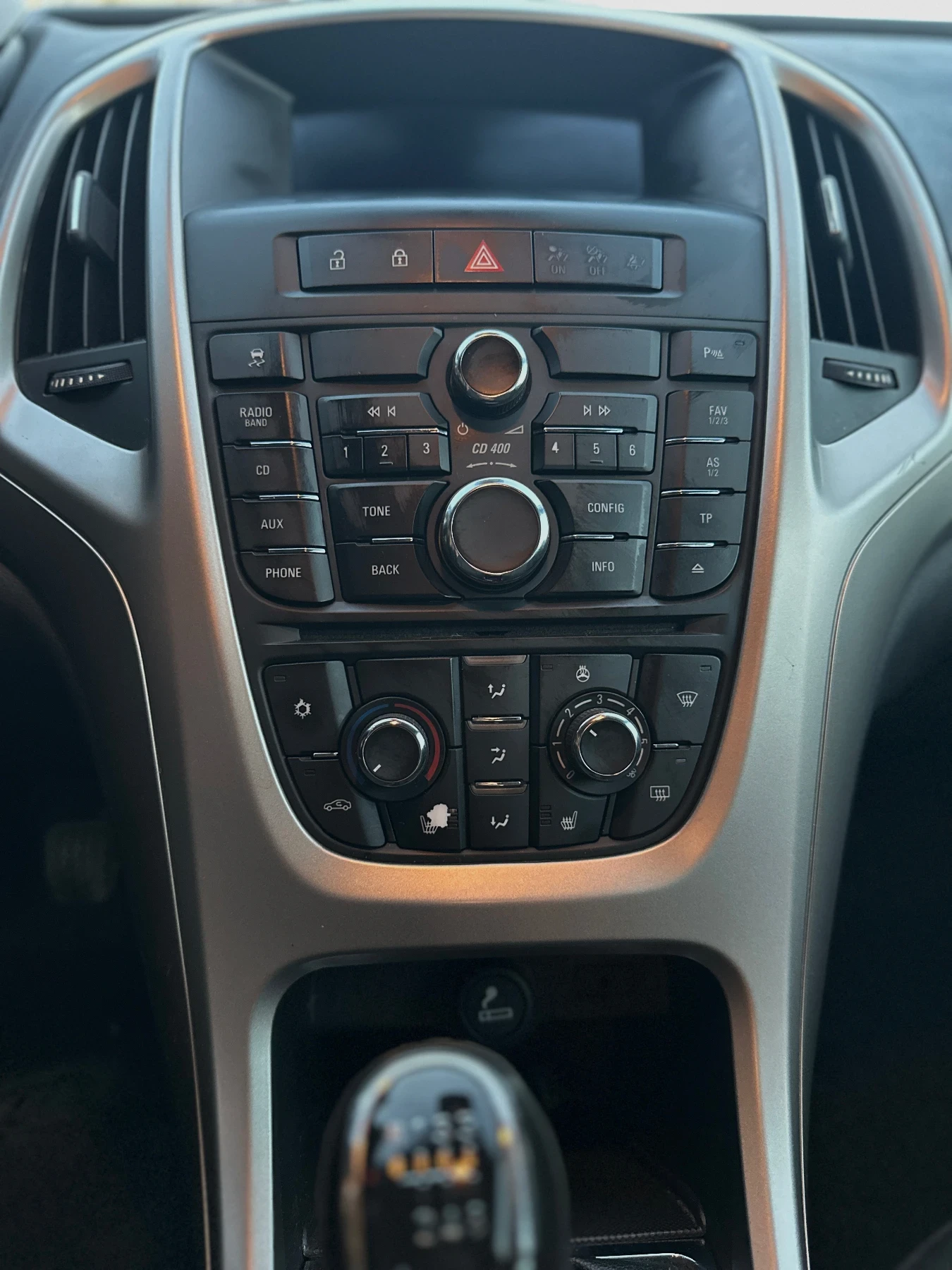Opel Astra 1.7 cdti , снимка 9 - Автомобили и джипове - 55695429