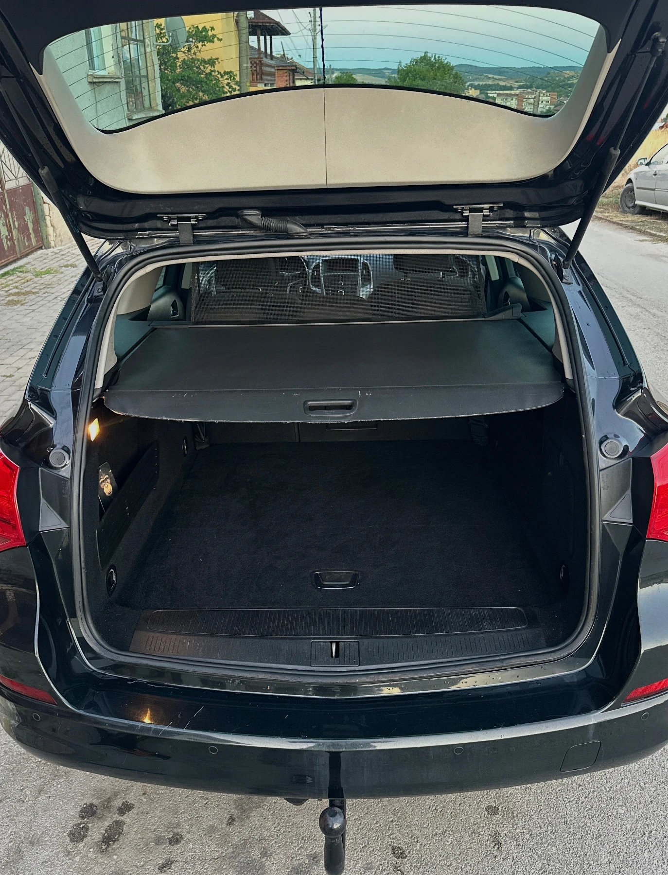 Opel Astra 1.7 cdti , снимка 10 - Автомобили и джипове - 55695429