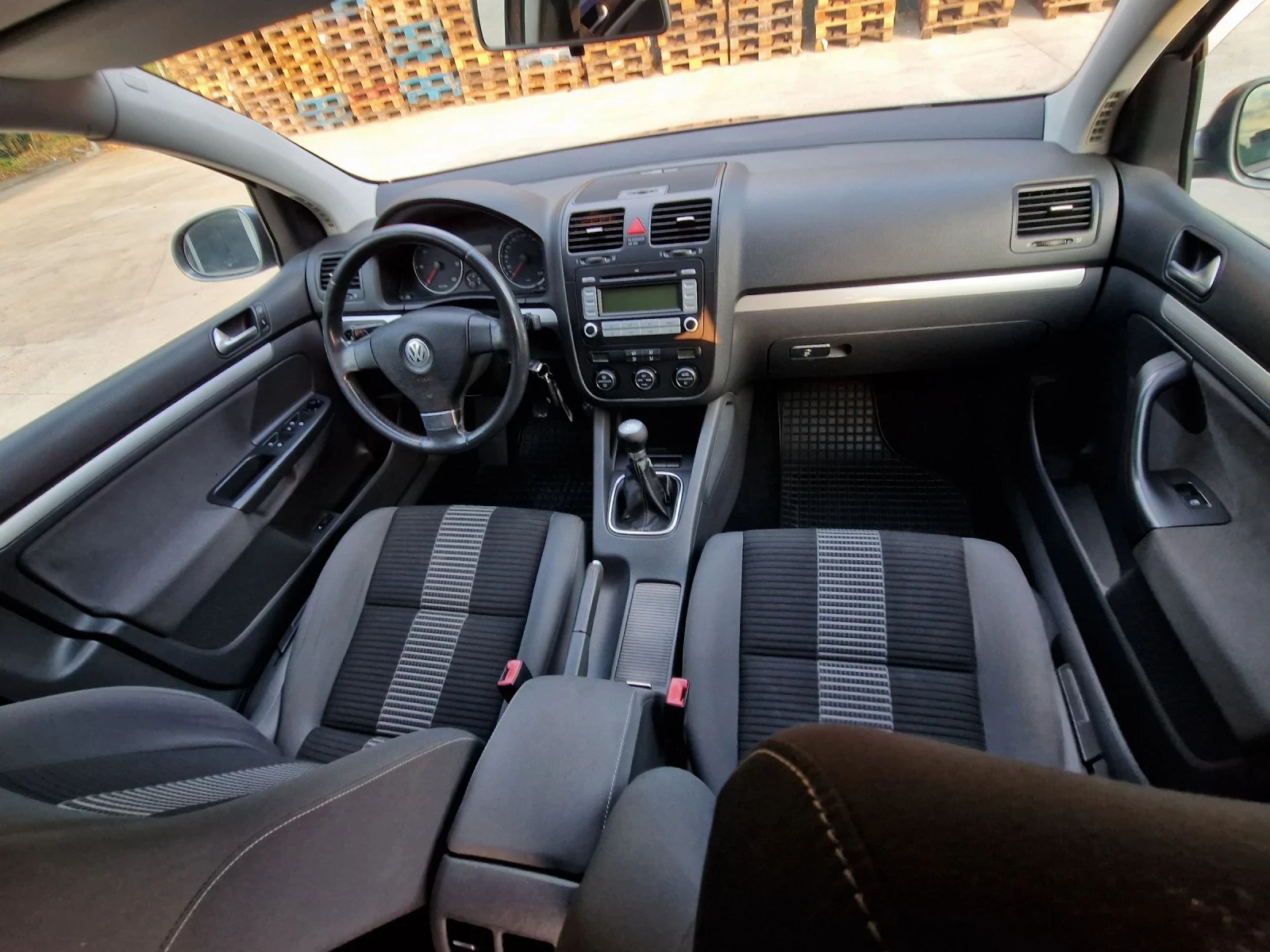 VW Golf 1.9TDI 90к.с., снимка 7 - Автомобили и джипове - 55780835