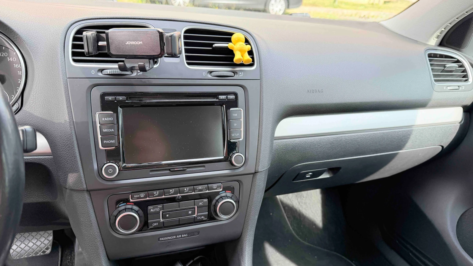 VW Golf 6 Highline 1.4TSI 160к.с. Автоматик DSG Алкантaра, снимка 12 - Автомобили и джипове - 55901164