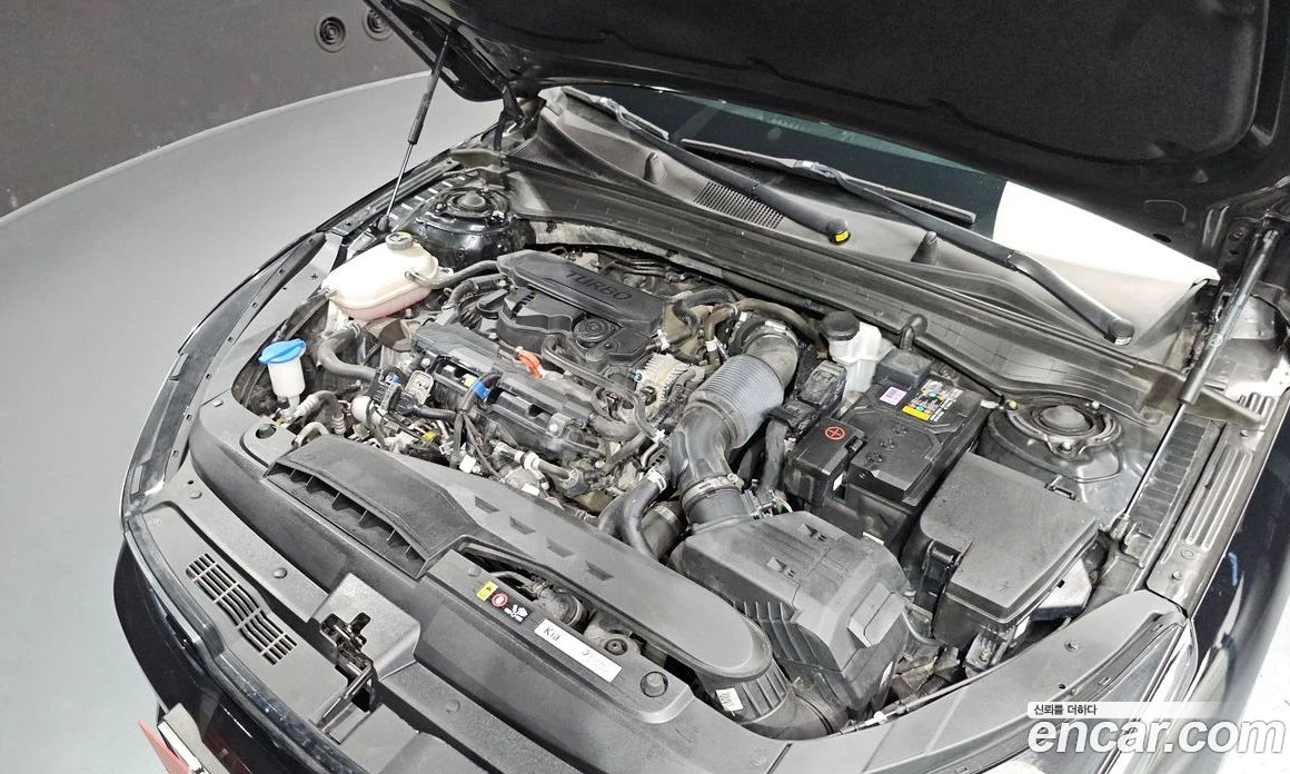 Kia K5 1.6 Turbo Noblesse, снимка 5 - Автомобили и джипове - 56185701