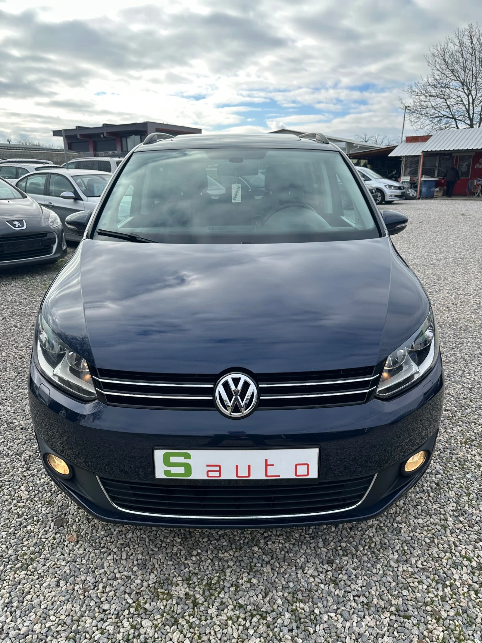 VW Touran 1.6TDI MATCH , снимка 2 - Автомобили и джипове - 56647085