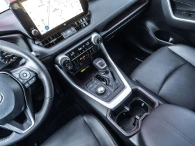 Toyota Rav4 2024* LIMITED* AWD* DIS* ОБДУХ* 360* PANO* КРАЙНА , снимка 14