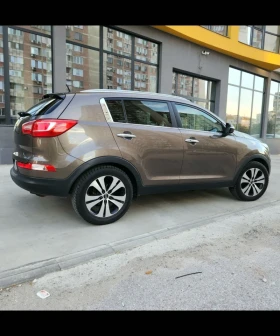 Обява за продажба на Kia Sportage 1.7 FULL  НАВИ ПАНОРАМА ~17 980 лв. - изображение 1