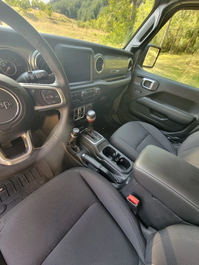 Jeep Wrangler Sahara, снимка 8 - Автомобили и джипове - 49500537