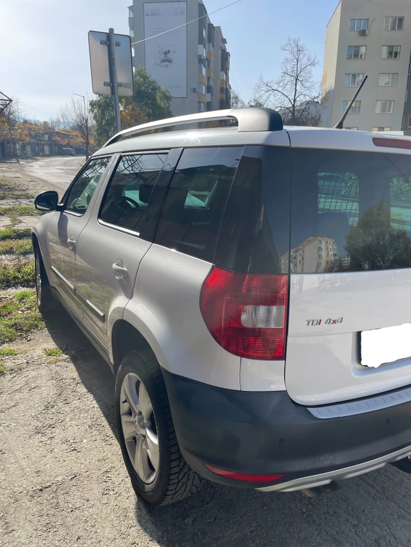 Skoda Yeti 2.0 4х4, снимка 3 - Автомобили и джипове - 52471289