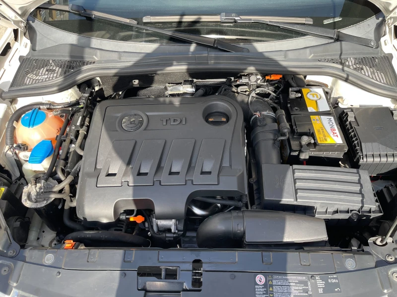 Skoda Yeti 2.0 4х4, снимка 12 - Автомобили и джипове - 52471289