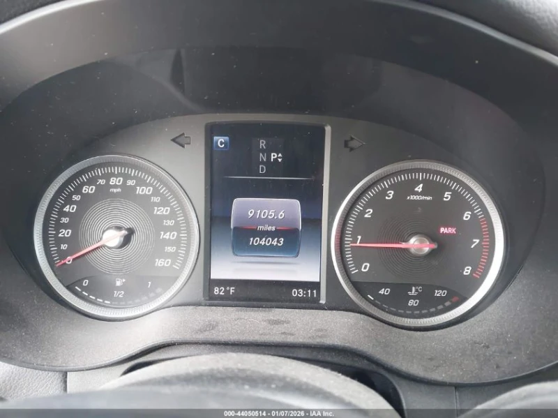 Mercedes-Benz GLC 300 2.0L I-4 DI, DOHC, VVT, TURBO, 241HP 4X2 Drive, снимка 12 - Автомобили и джипове - 53235068