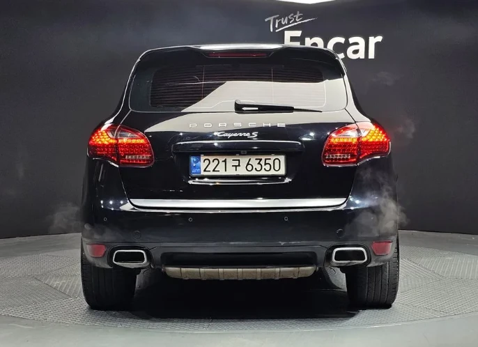 Porsche Cayenne 4.8 S 958 - изображение 4