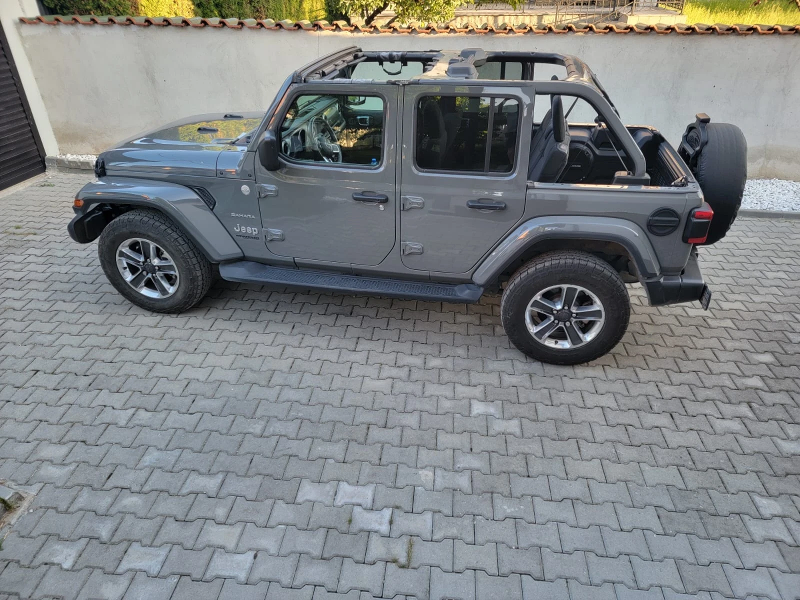 Jeep Wrangler Sahara | Mobile.bg   1