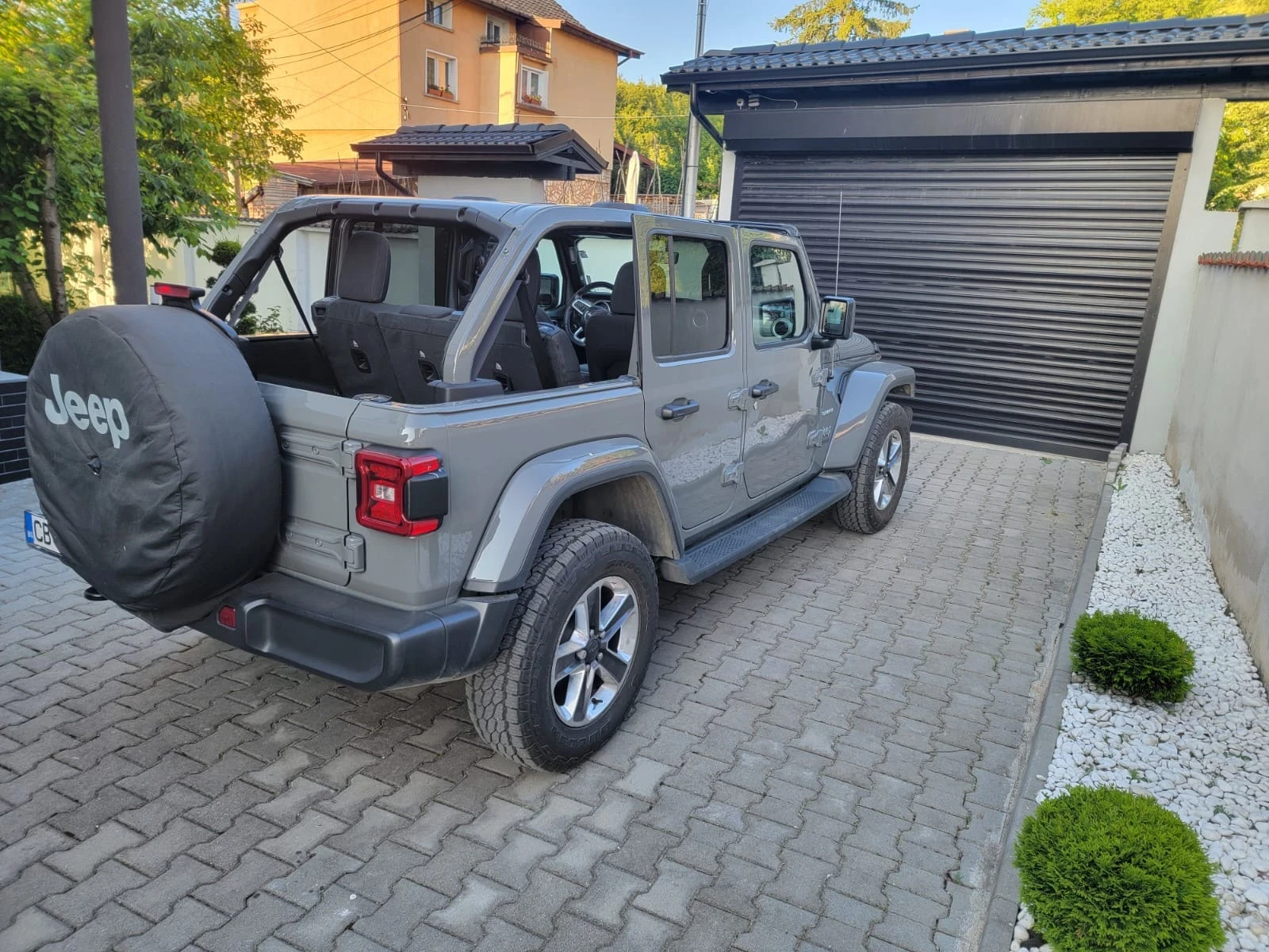 Jeep Wrangler Sahara | Mobile.bg   16