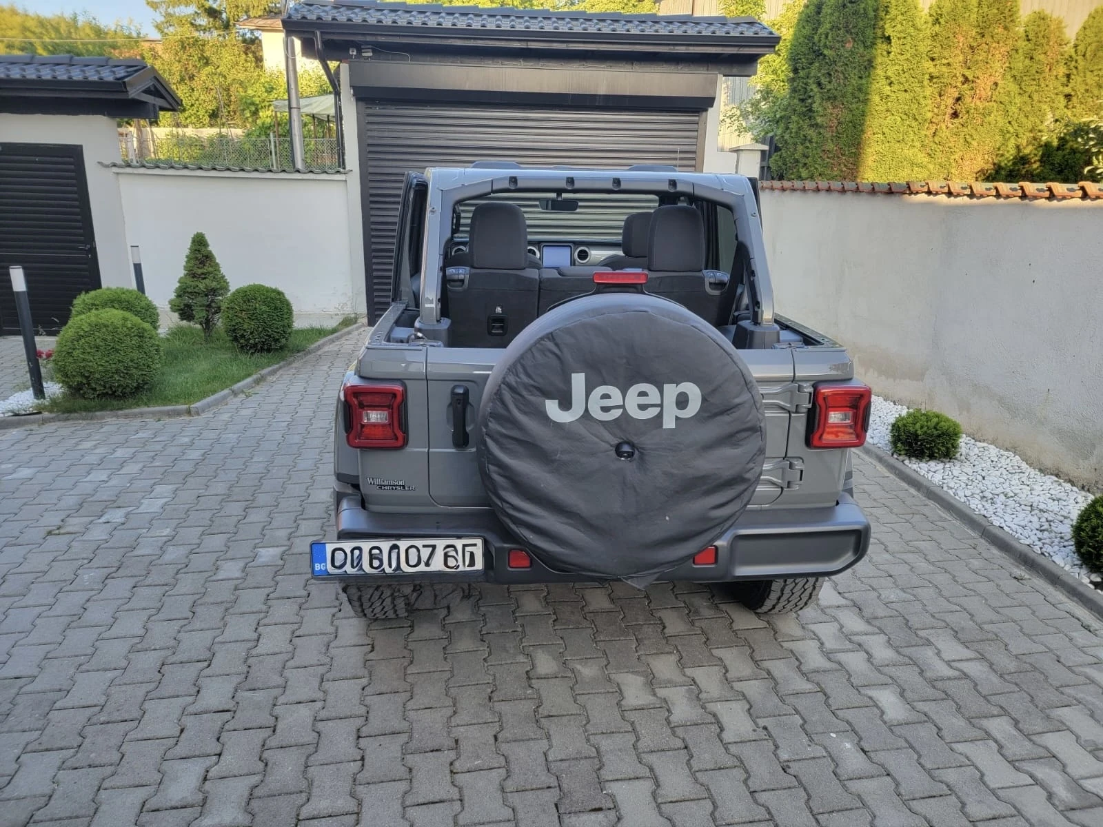 Jeep Wrangler Sahara | Mobile.bg   17