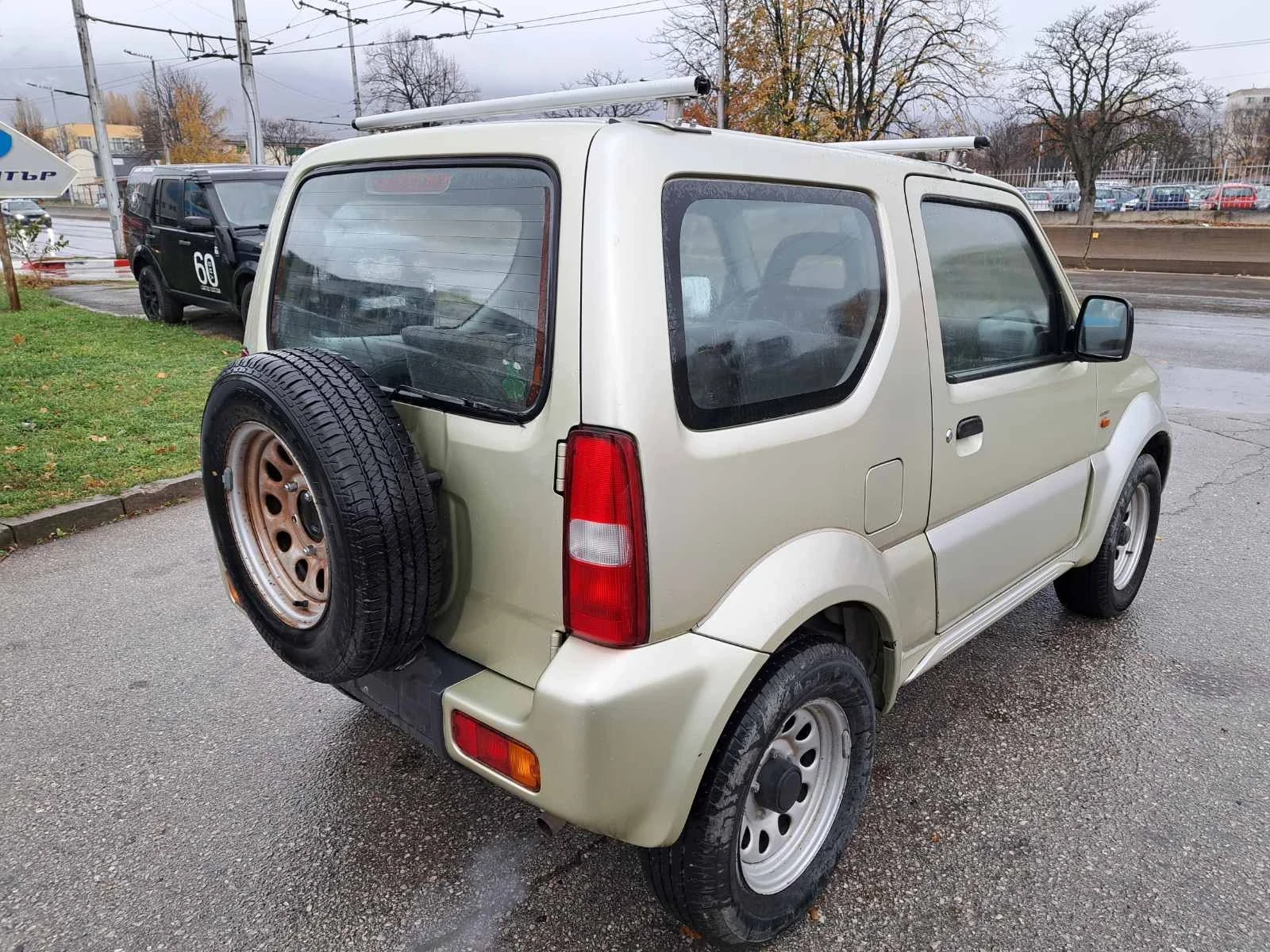 Suzuki Jimny  - изображение 7