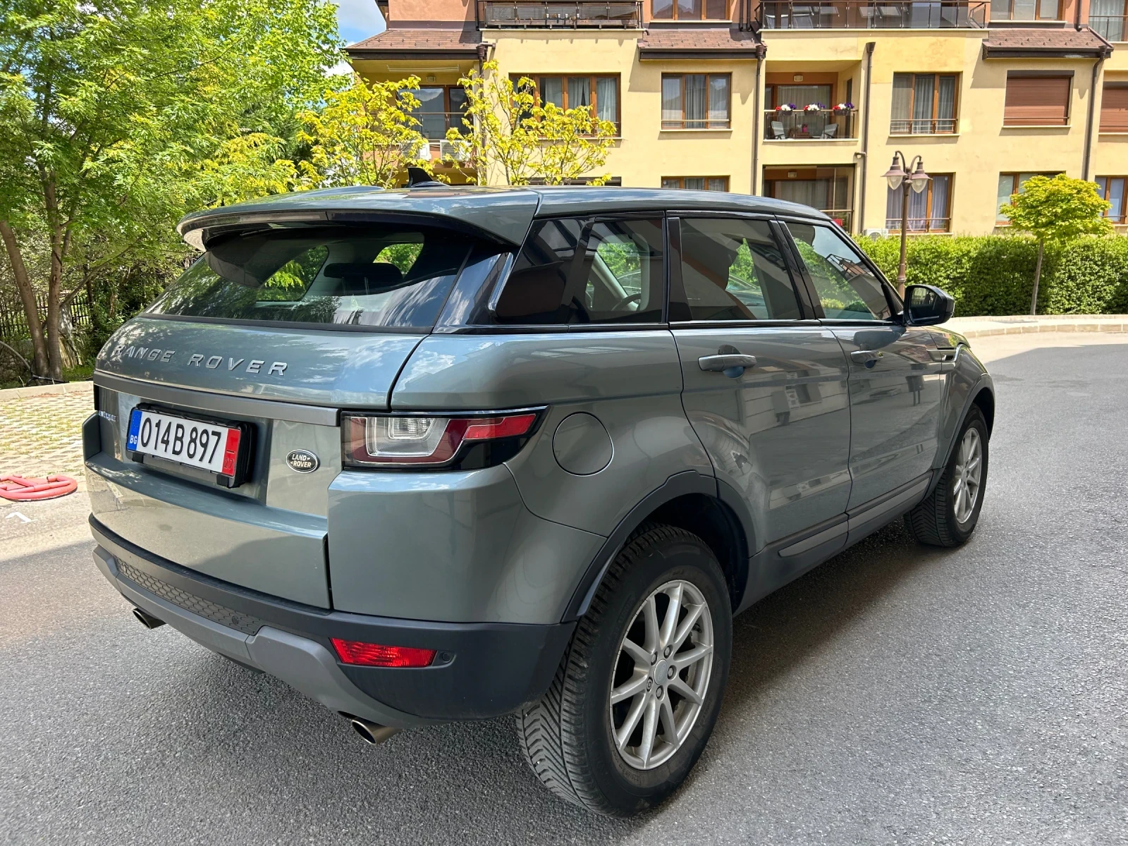 Land Rover Range Rover Evoque 2.0 4x4 - изображение 5