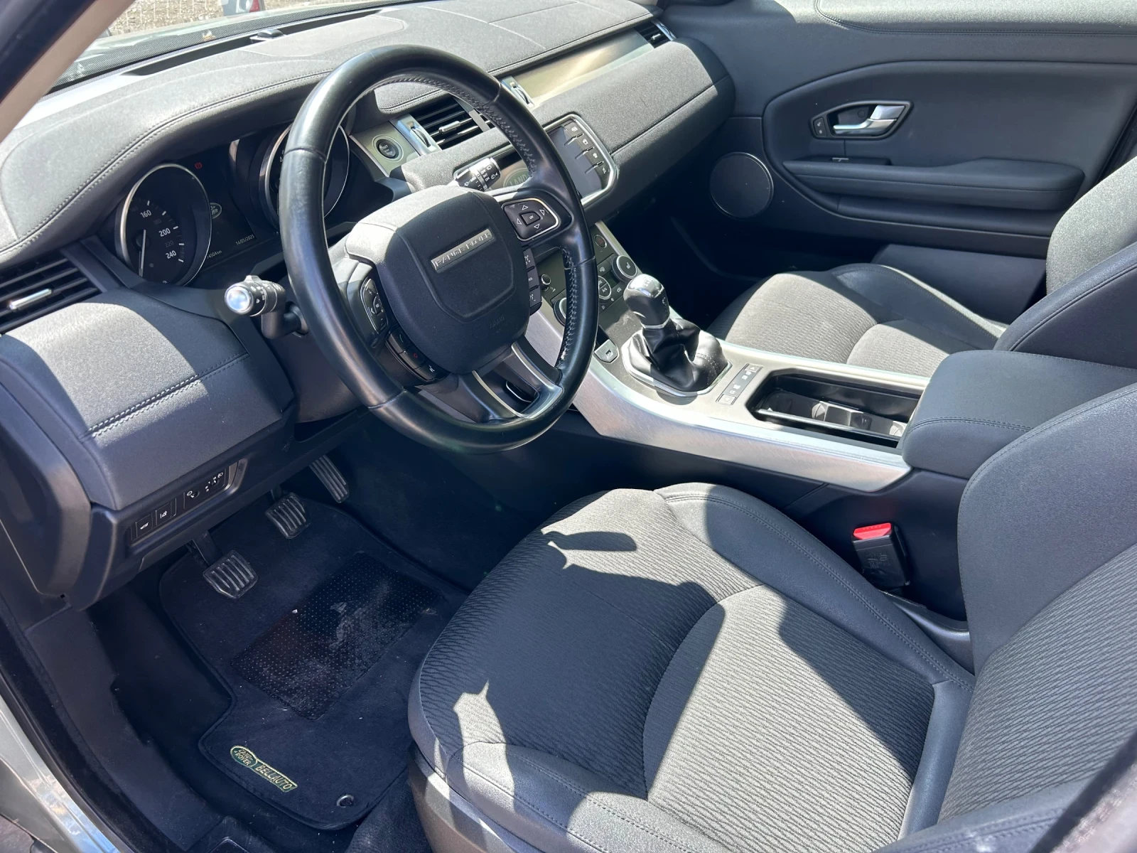 Land Rover Range Rover Evoque 2.0 4x4 - изображение 10