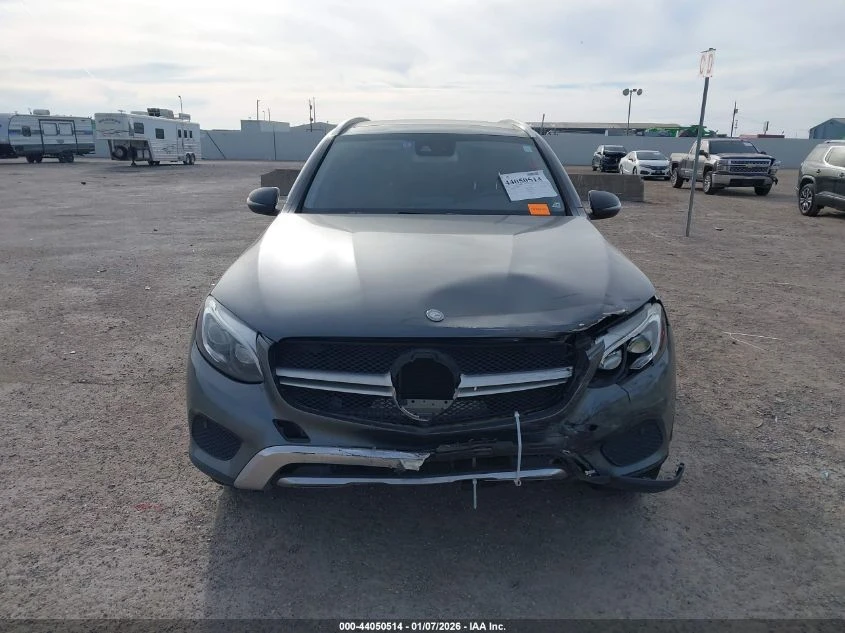 Mercedes-Benz GLC 300 2.0L I-4 DI, DOHC, VVT, TURBO, 241HP 4X2 Drive | Mobile.bg � ����������� 4