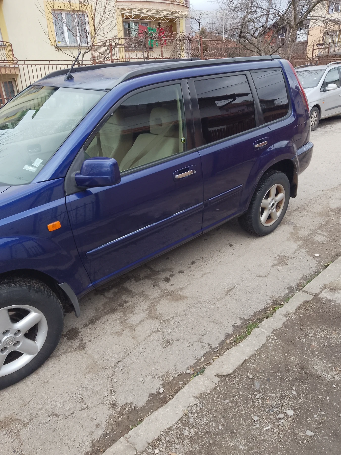 Nissan X-trail, снимка 13 - Автомобили и джипове - 54028099