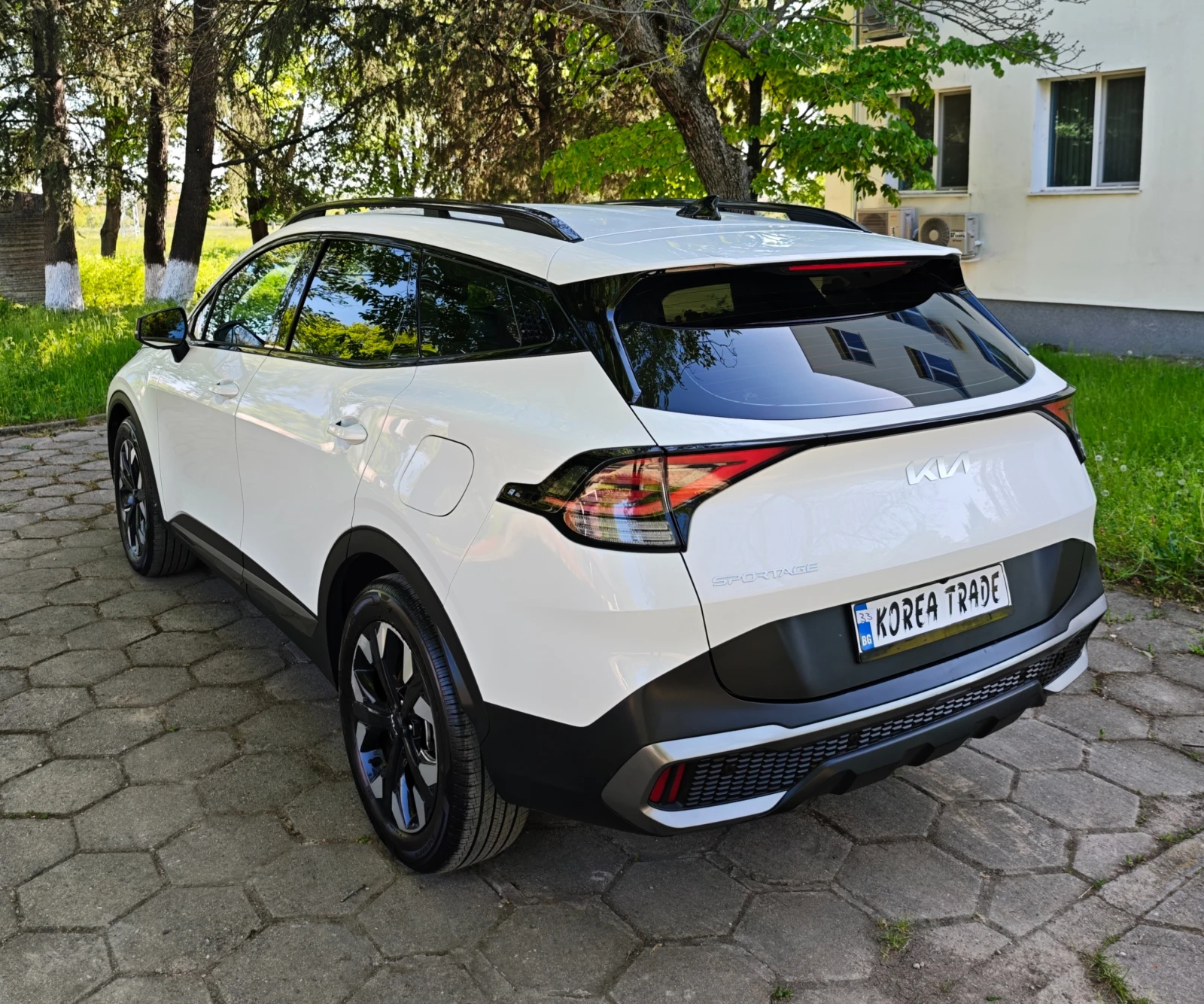 Kia Sportage 1.6, снимка 6 - Автомобили и джипове - 54064186