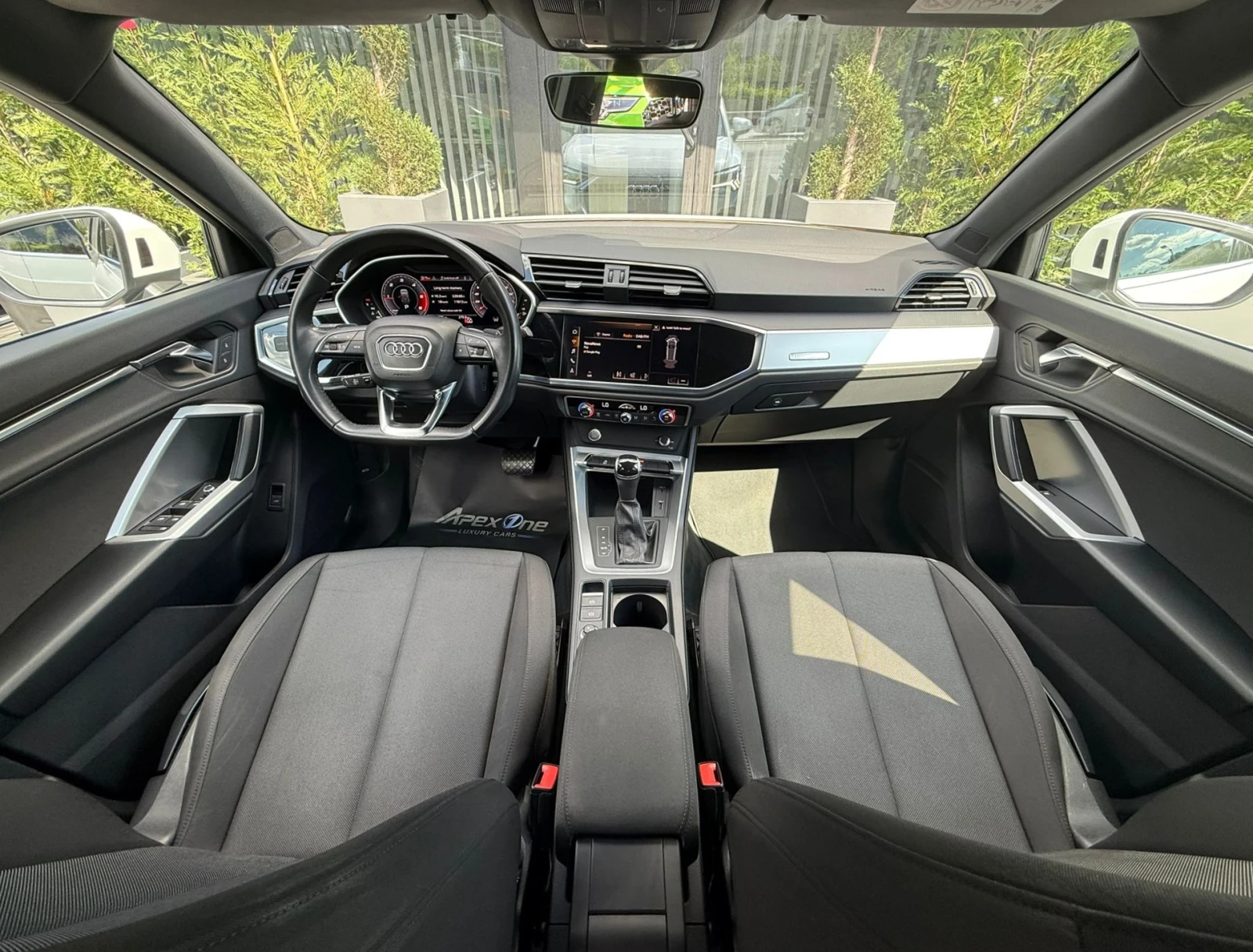 Audi Q3, снимка 13 - Автомобили и джипове - 54702107