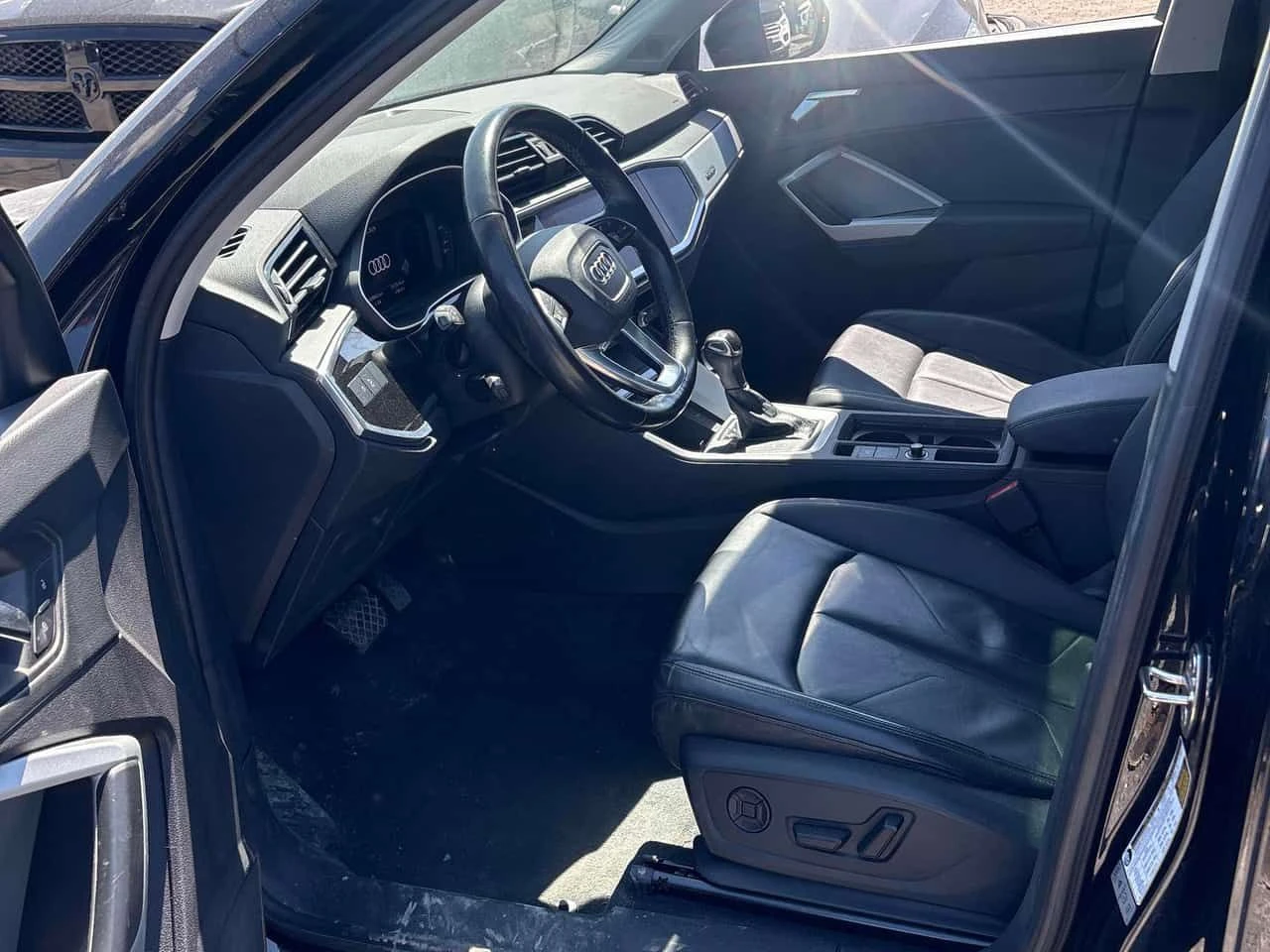 Audi Q3 45 TFSI quattro /DISTRONIC/���������� | Mobile.bg � ����������� 5
