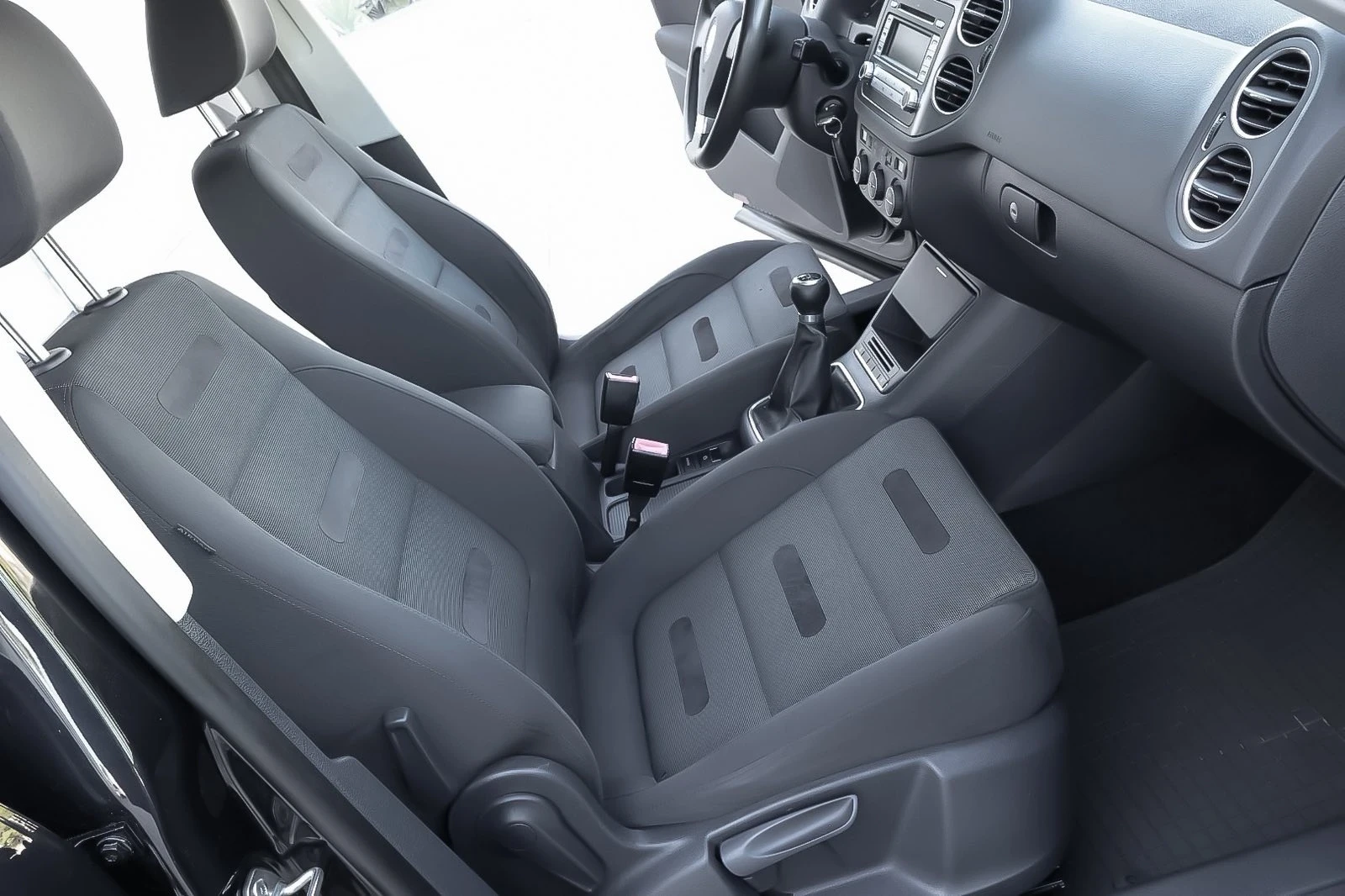 VW Tiguan 2.0 TDI 4x4 | Mobile.bg � ����������� 10