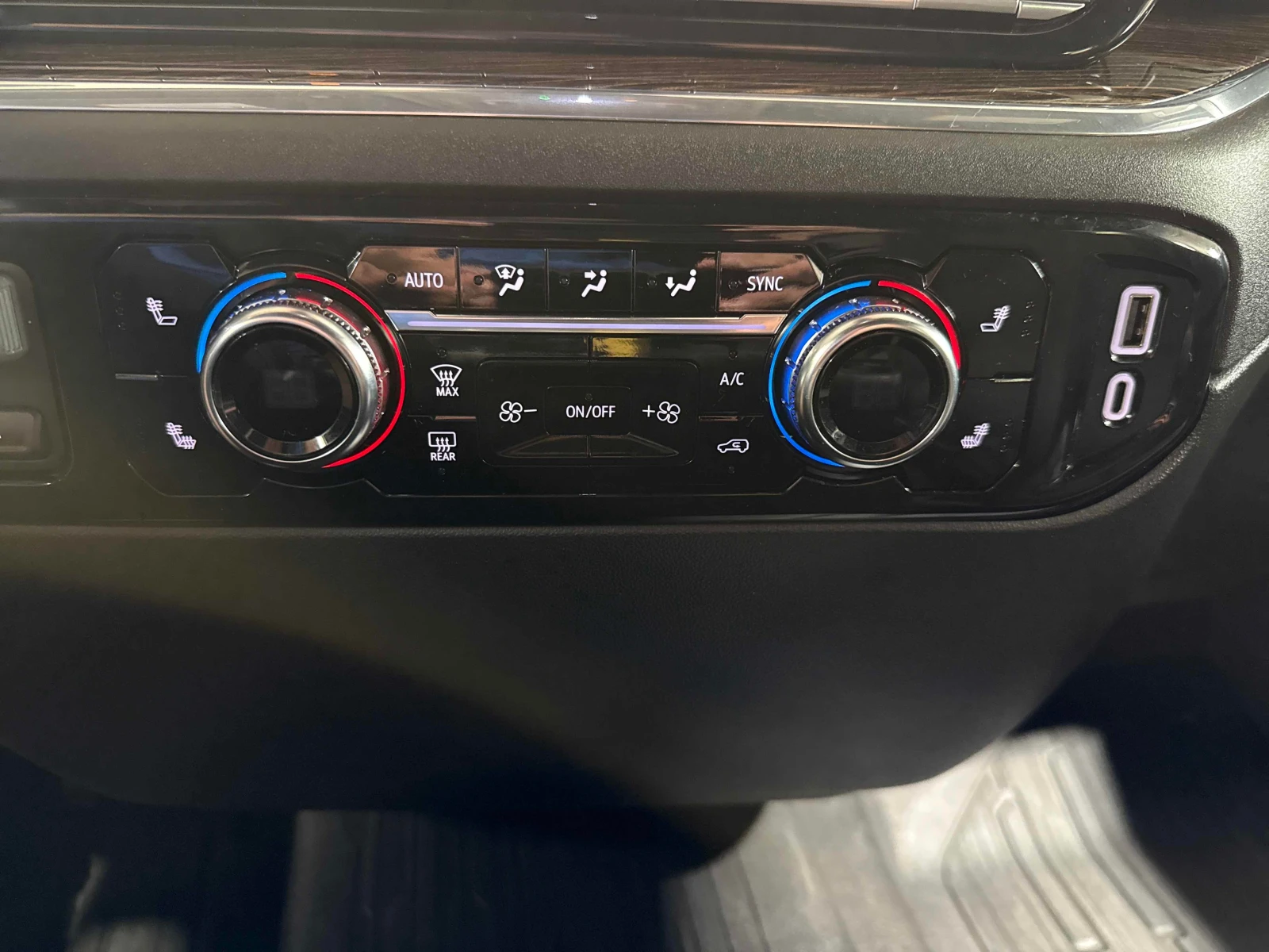Gmc Sierra 2.7L 4cyl 4WD | Mobile.bg � ����������� 11