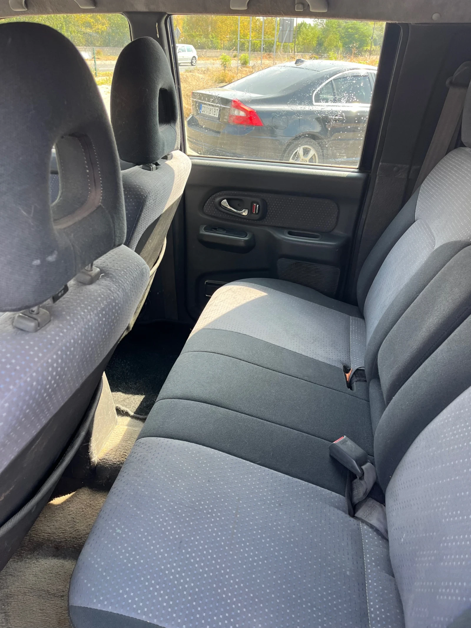 Mitsubishi L200, снимка 9 - Автомобили и джипове - 55827562