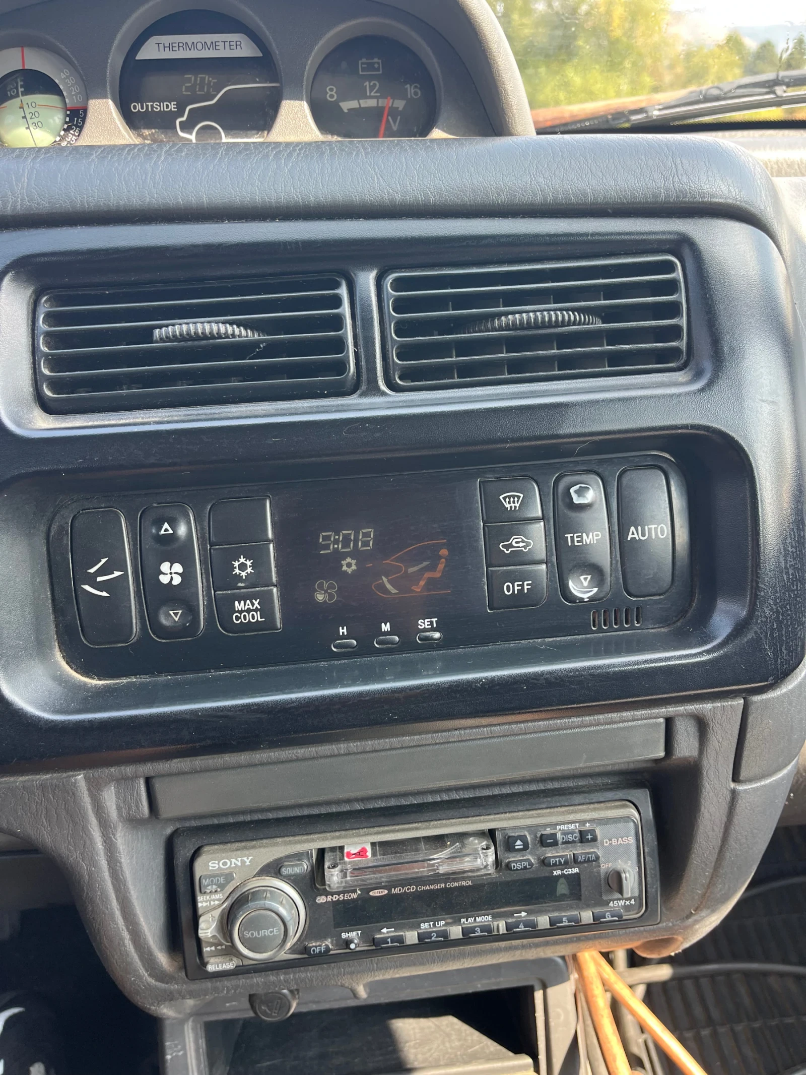 Mitsubishi L200, снимка 4 - Автомобили и джипове - 55827562