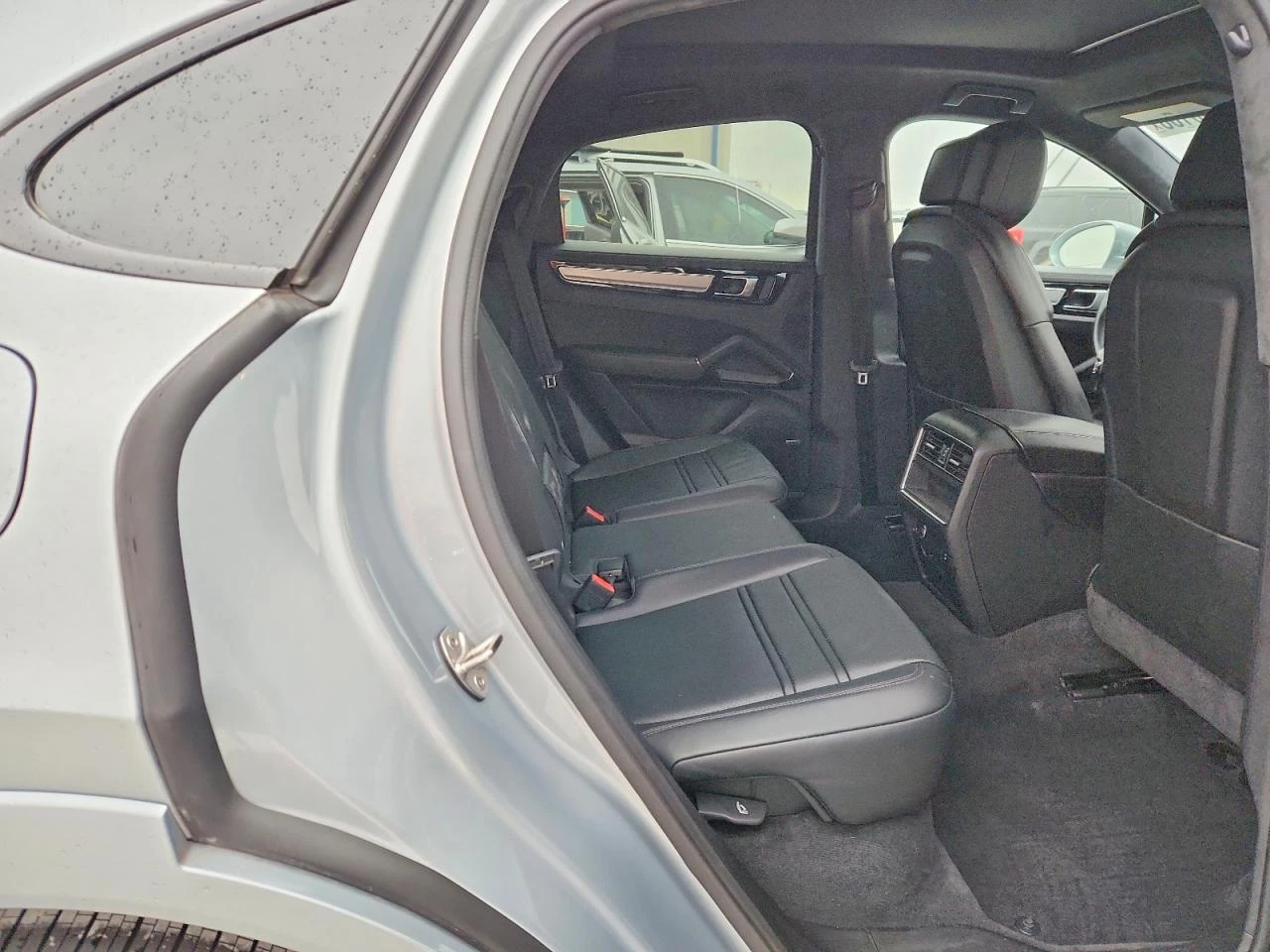 Porsche Cayenne GTS COUPE| ALCANTARA| PANO| MATRIX| ОБДУХ, снимка 11 - Автомобили и джипове - 55836256